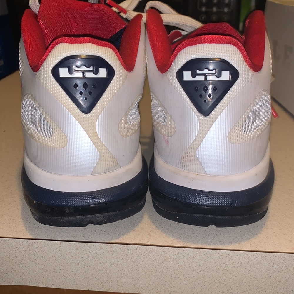 LeBron 9 Low - Picture 5 of 6